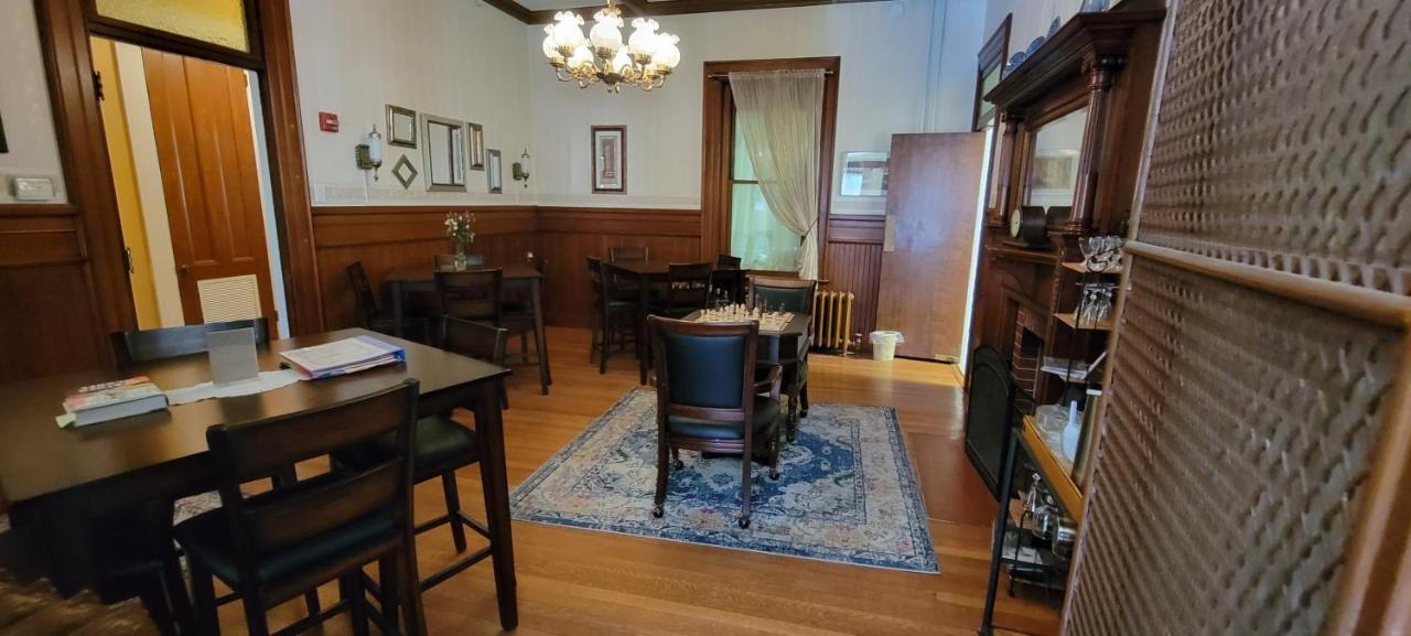Inn At The Agora Lewiston Esterno foto